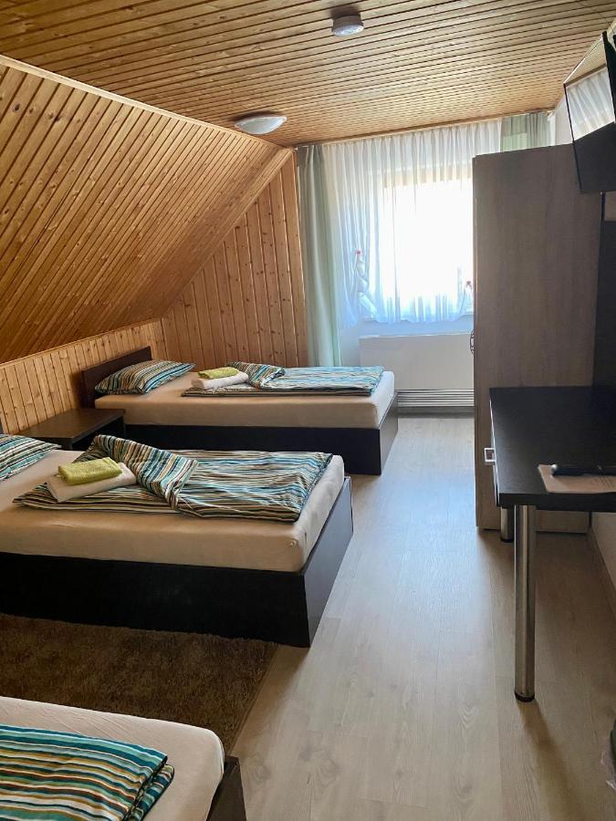 Riedwirtshaus Motel Neu-Ulm Dış mekan fotoğraf